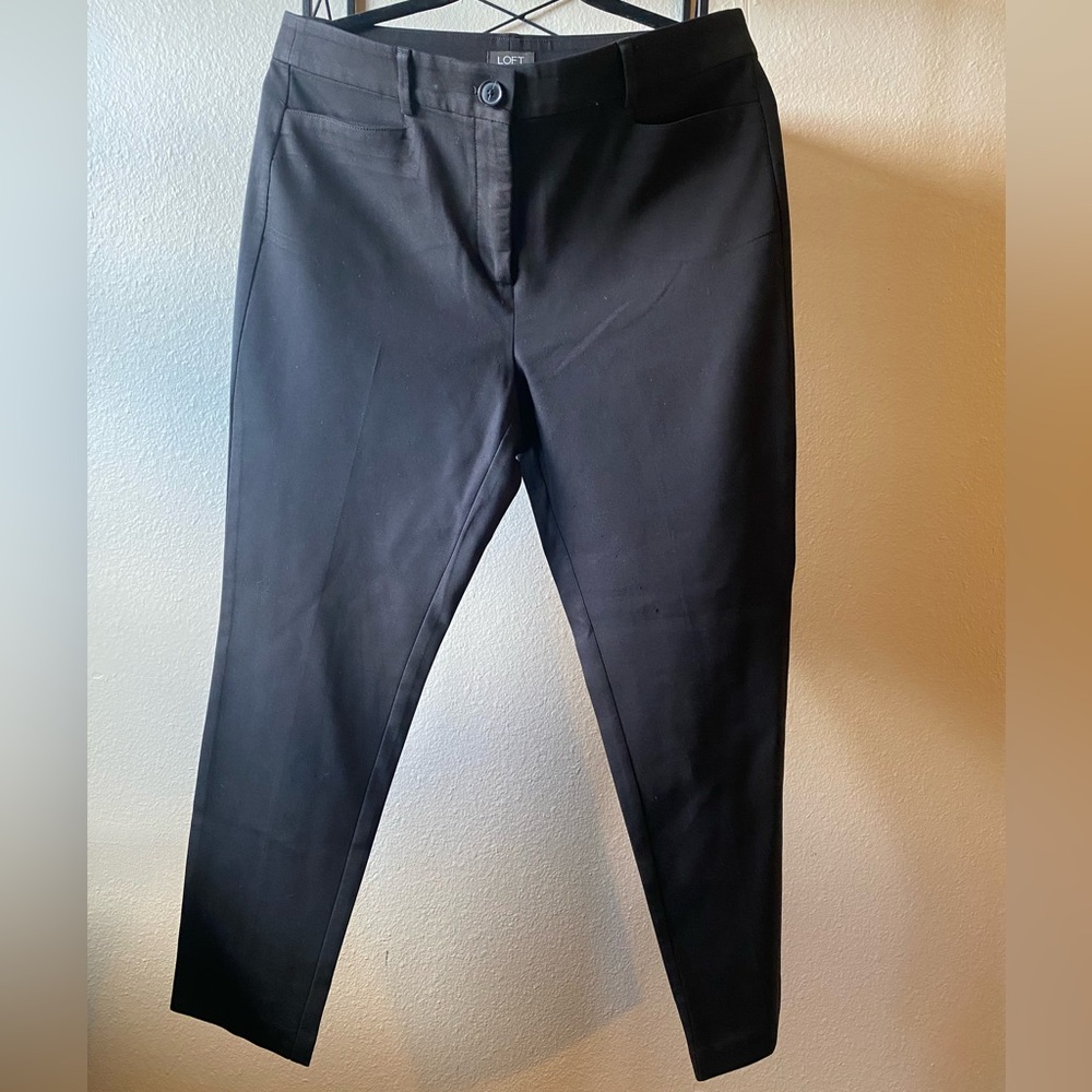 LOFT Curvy Skinny Black Pants